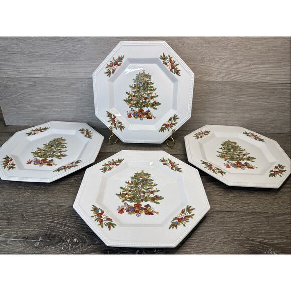 Fairfield Christmas Tree Octagon PEACE ON EARTH 10 1/8" Dinner Plates - Set of 4 - Picture 1 of 8